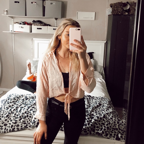 Urban Outfitters Tops - MUSTARD SEED tie top M